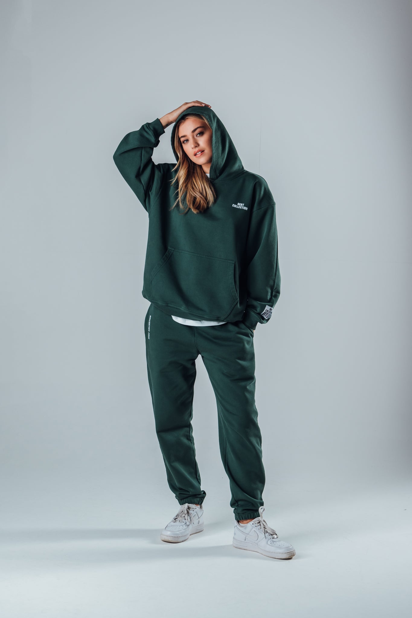 NAIRA SWEATPANTS
